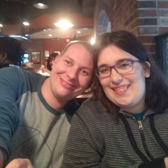 Meet your Posher, Veronica - Picture 1 of 1